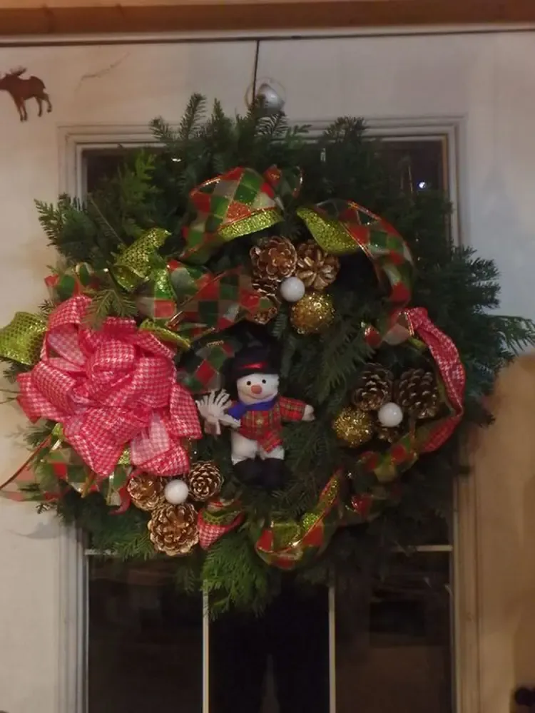 Ugly Christmas Wreath - 5.webp